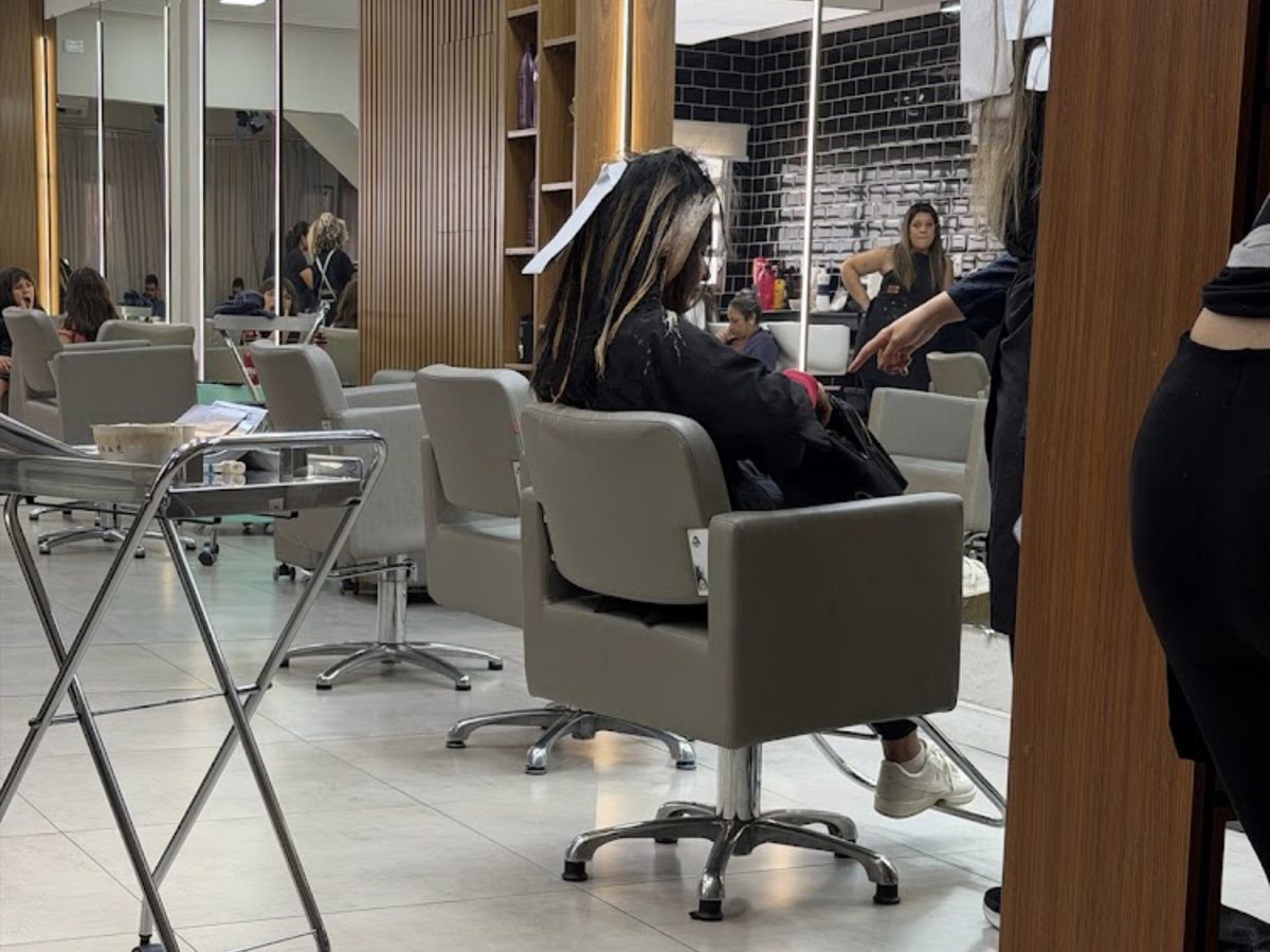Trabalho da Casa 87 Concept Hair